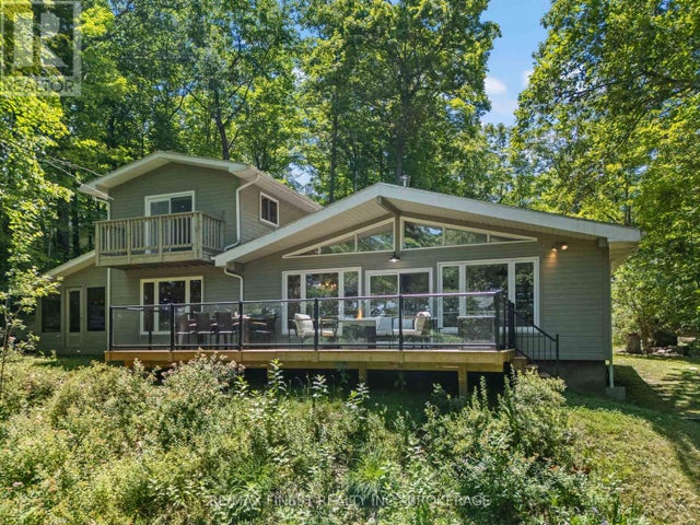 32 OAKWOOD LANE - Frontenac (frontenac South) House for Sale, 5 Bedrooms (X12359843)