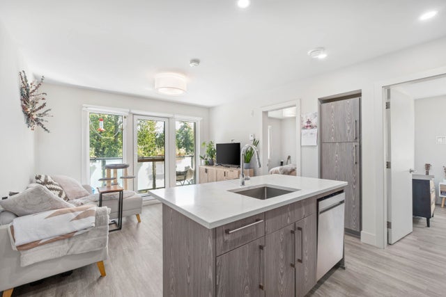 113 - 7350 Crabapple Court - Pemberton Apartment/Condo for Sale, 2 Bedrooms (R3022805)
