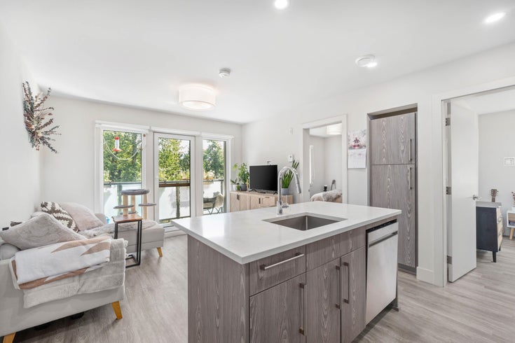 113 - 7350 Crabapple Court - Pemberton Apartment/Condo for Sale, 2 Bedrooms (R3022805)