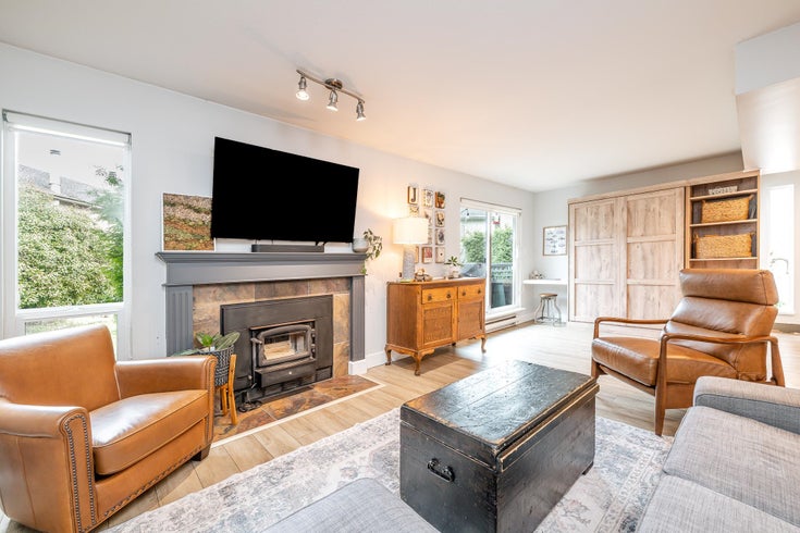 22 - 41449 Government Road - Brackendale Townhouse for Sale, 3 Bedrooms (R3083688)