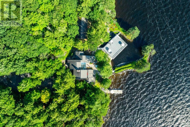 10 - 2045 MUSKOKA RD 118 ROAD W - Muskoka Lakes (monck (muskoka Lakes)) House for Sale, 4 Bedrooms (X12151233)
