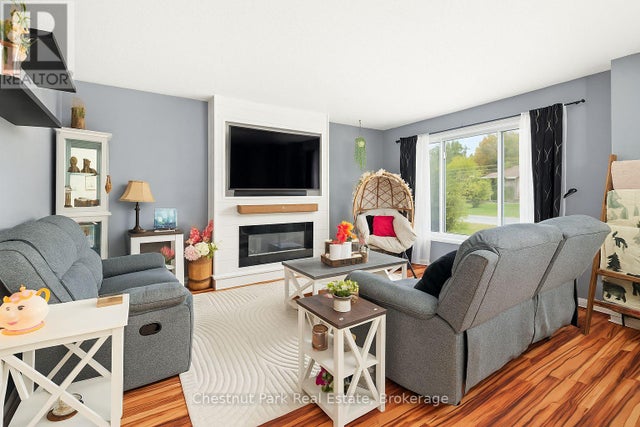 70 MILTON STREET - Bracebridge (macaulay) House for Sale, 3 Bedrooms (X12435682)