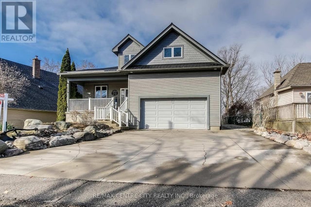 210 CORNELL DRIVE - Central Elgin (port Stanley) House for Sale, 4 Bedrooms (X12045388)