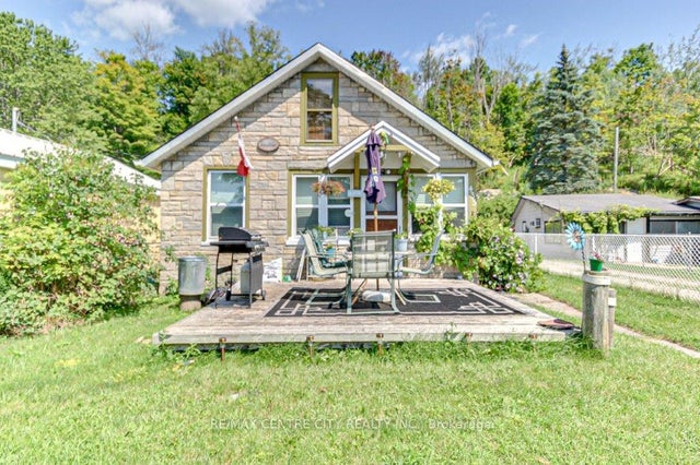 435 Edith Cavell Boulevard - Port Stanley Detached for Sale, 2 Bedrooms (X9256833)
