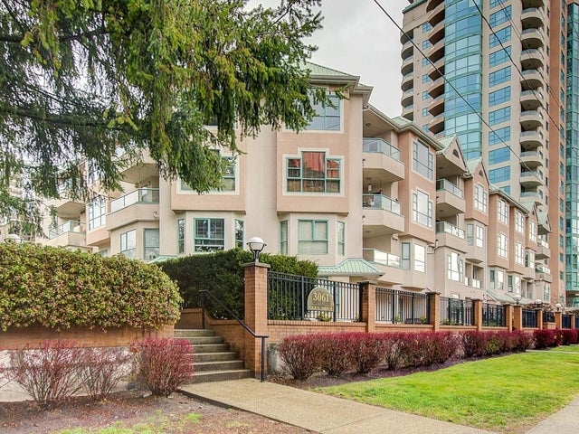 402w 3061 Glen Drive - North Coquitlam Apartment/Condo for sale, 2 Bedrooms (R2669604)