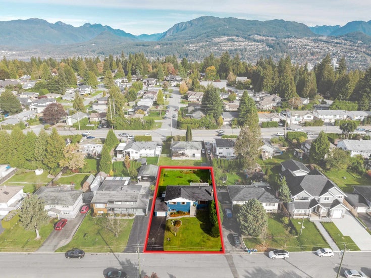 1831 Grover Avenue - Central Coquitlam Single Family Residence, 5 Bedrooms (R2990030)