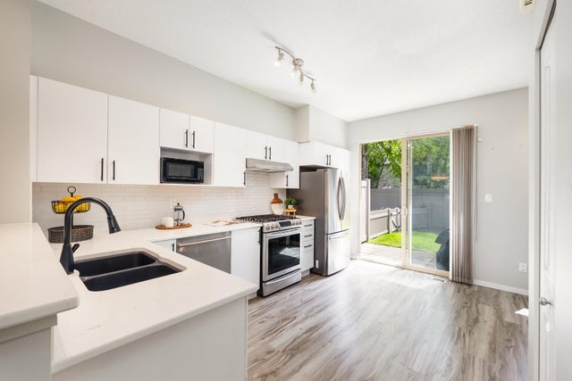 71 - 15152 62a Avenue - Sullivan Station Townhouse, 3 Bedrooms (R3016043)
