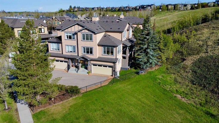 102, 10 Discovery Ridge Hill SW - Discovery Ridge Row/Townhouse, 3 Bedrooms (A2223703)