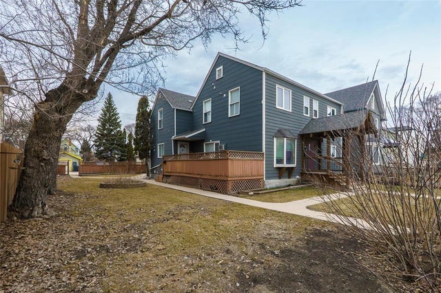 277 Provencher Boulevard - Winnipeg Multi-Family for Sale(202503029)
