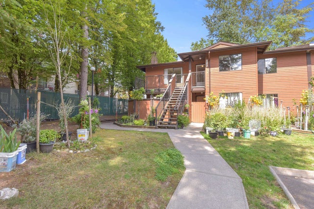 802 - 10620 150 Street - Guildford Townhouse for Sale, 2 Bedrooms (R3037839)