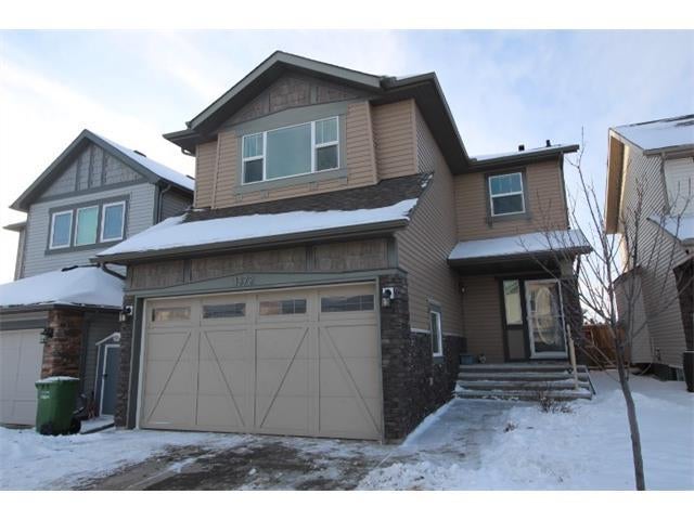 1372 Kingsland Road Se - Kings Heights Detached, 3 Bedrooms (C4045928)