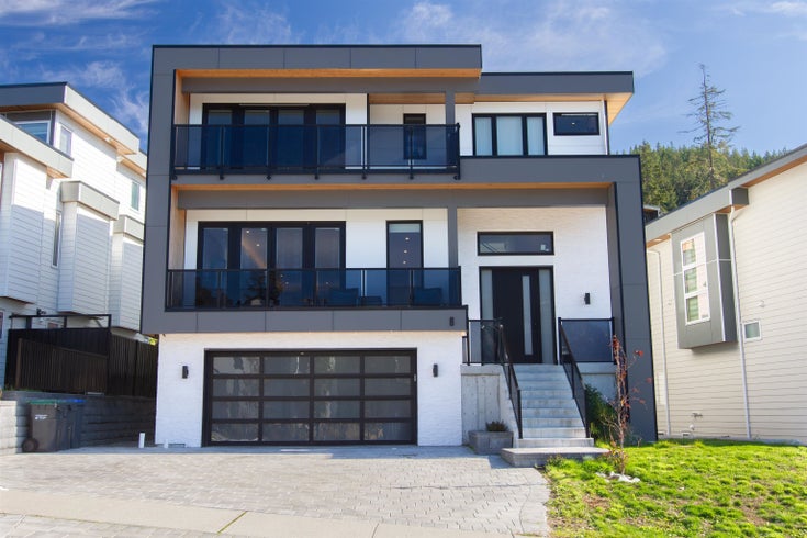 8 - 3385 Mamquam Road - University Highlands Single Family Residence for Sale, 7 Bedrooms (R2996929)