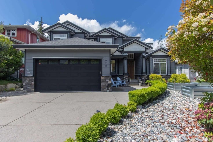 1020 Jay Crescent - Garibaldi Highlands Single Family Residence for Sale, 7 Bedrooms (R3037628)