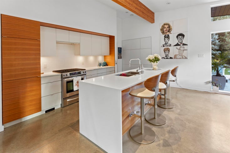 1023 Jay Crescent - Garibaldi Highlands Single Family Residence for Sale, 4 Bedrooms (R3069604)