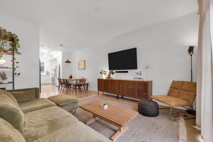 1379 Marinaside Place - Valleycliffe Townhouse for Sale, 2 Bedrooms (R3078627)