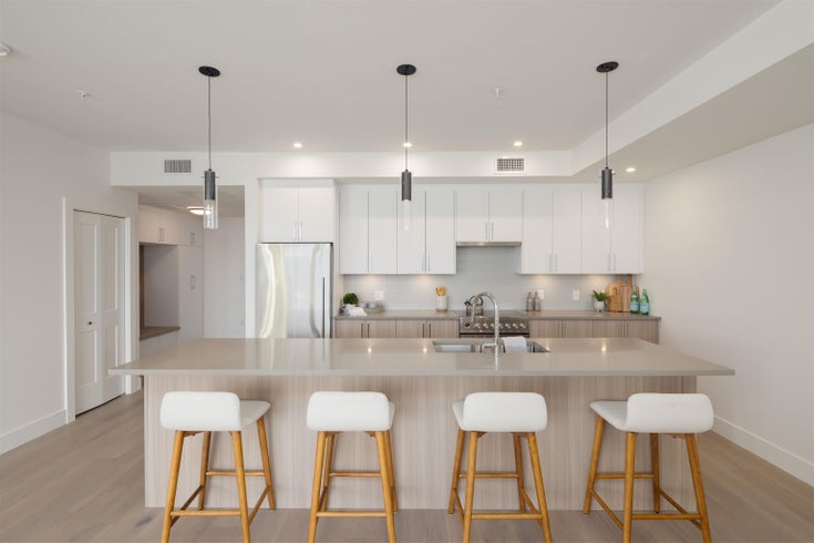 101 - 3405 Mamquam Road - University Highlands Apartment/Condo for Sale, 3 Bedrooms (R3082666)