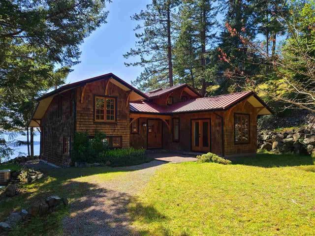 808 Valhalla Place - Bowen Island House/Single Family for sale, 3 Bedrooms (R2572843)