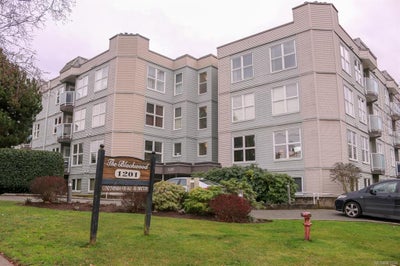 204 - 1201 Hillside Ave - Vi Hillside Condo Apartment, 2 Bedrooms (861720)