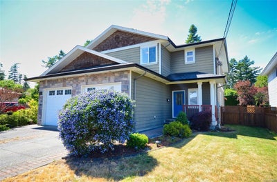 916 Shirley Rd  - Es Kinsmen Park Half Duplex, 3 Bedrooms (878228)