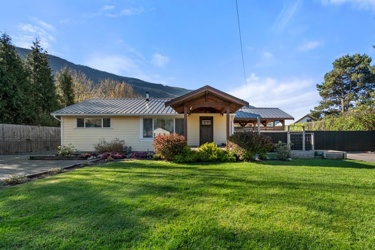 42720 Walnut Avenue - Yarrow Single Family Residence for Sale, 3 Bedrooms (R2993355)