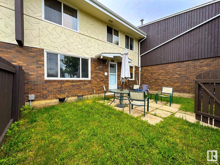 154 ROSELAND VG NW - Northmount (Edmonton) Townhouse for sale, 3 Bedrooms (E4387840)