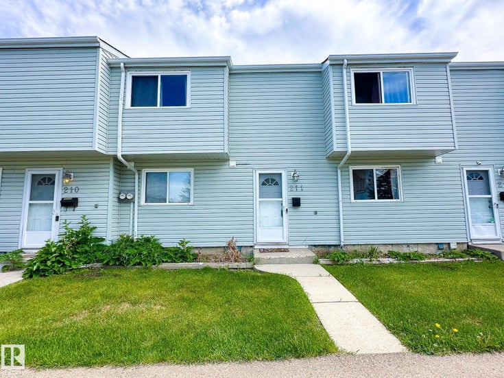 211 DICKINSFIELD CO NW - Evansdale Townhouse for Sale, 3 Bedrooms (E4448984)