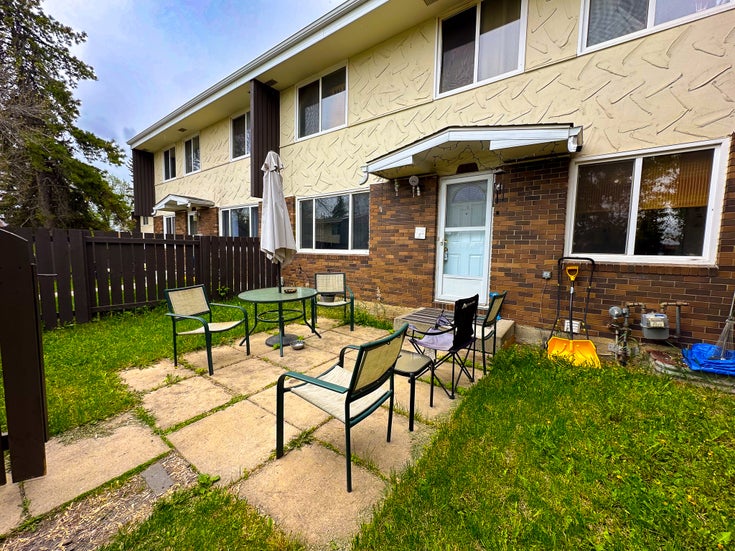 154 Roseland Village - Northmount (Edmonton) Townhouse(E4387840)