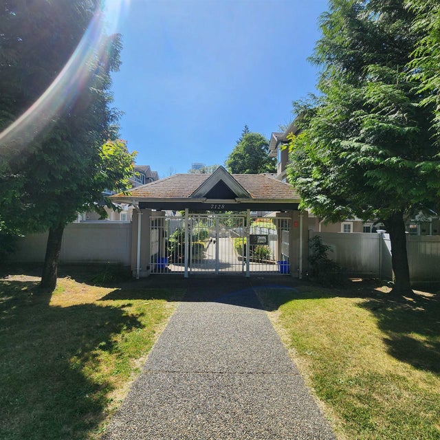 13 - 7128 18th Avenue - Edmonds BE Townhouse for Sale, 3 Bedrooms (R3025023)