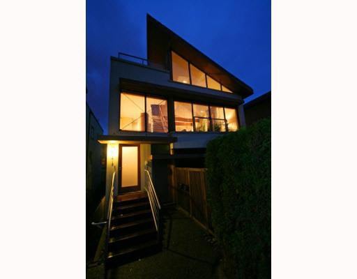 1419 Maple Street - Kitsilano House/Single Family, 2 Bedrooms (V795457)