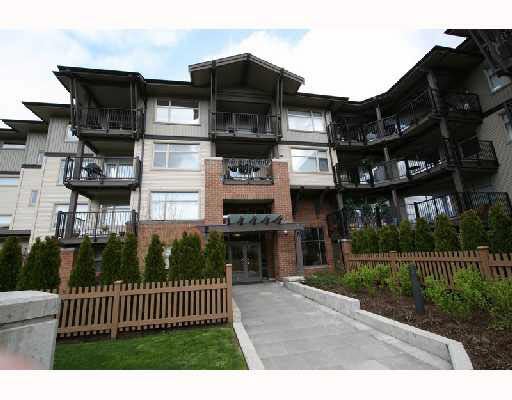 413 400 Klahanie Drive - Port Moody Centre Apartment/Condo, 2 Bedrooms (V702917)