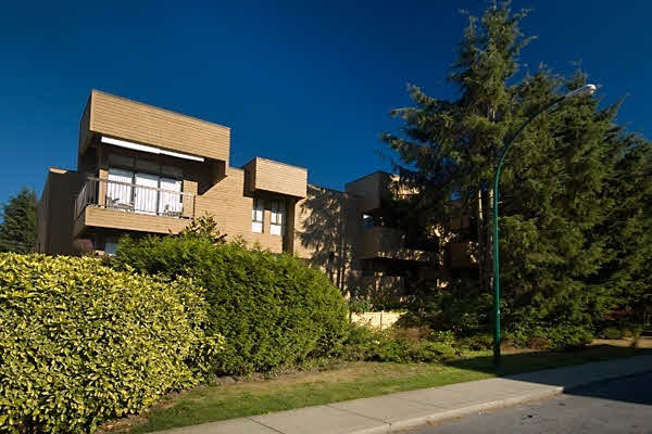 203 1450 Laburnum Street - Kitsilano Apartment/Condo, 1 Bedroom (V668180)