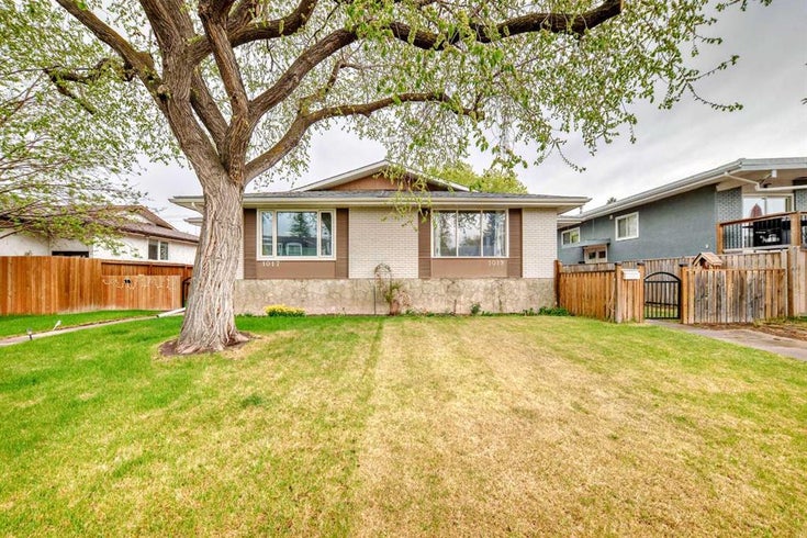 1019 Canfield Crescent SW - Canyon Meadows Semi Detached (Half Duplex) for Sale, 4 Bedrooms (A2220994)