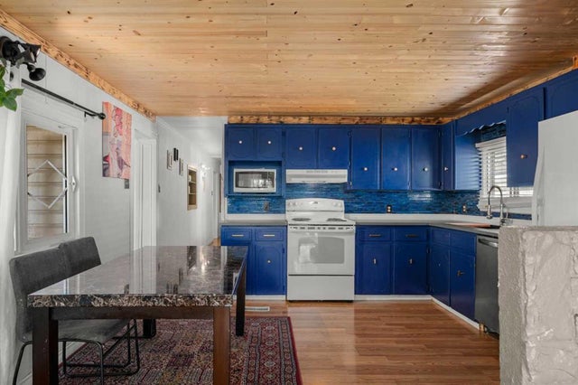 4, 5103 61 Avenue  - Other Mobile for Sale, 4 Bedrooms (A2195125)