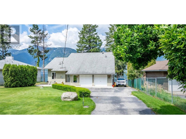 12531 Lewis Bay - Boswell House for Sale, 3 Bedrooms (10335620)