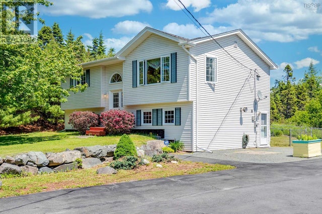 501 Ostrea Lake Road - Ostrea Lake House for Sale, 3 Bedrooms (202516420)