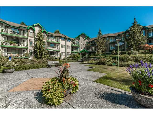 # 114 1155 DUFFERIN ST - Eagle Ridge CQ Apartment/Condo, 2 Bedrooms (V1107726)