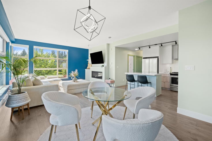 202 - 3602 Aldercrest Drive - Roche Point Apartment/Condo for Sale, 3 Bedrooms (R3064064)