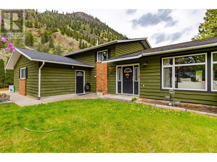 1216 Hwy 3A - Keremeos House for Sale, 3 Bedrooms (10345775)