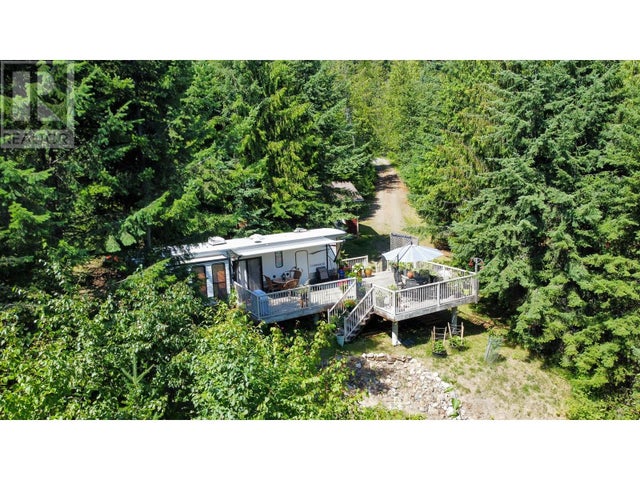 6240 LAKE Street - Kaslo Other for Sale(10356361)