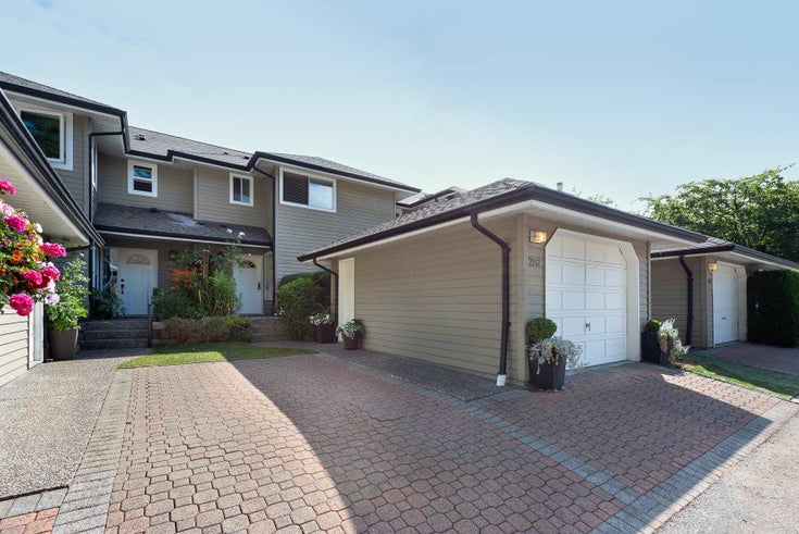 2912 Mt Seymour Parkway - Northlands Townhouse, 3 Bedrooms (R2603002)