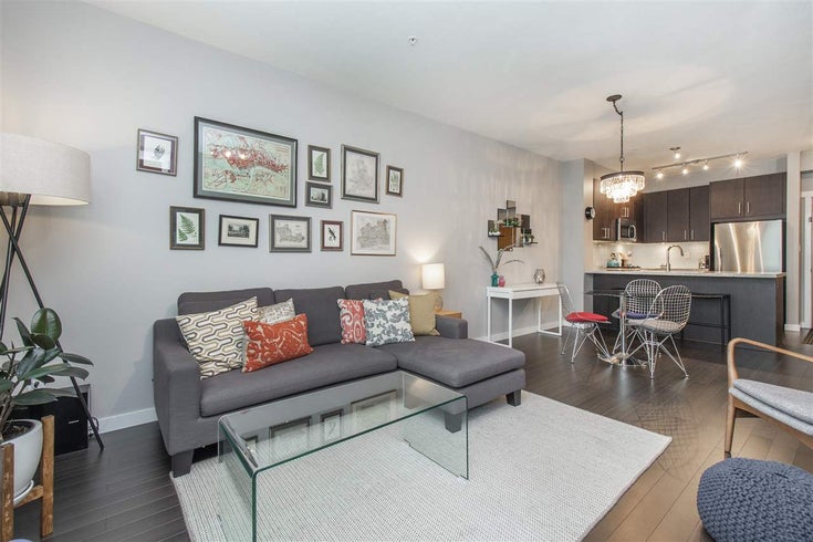 303 119 W 22ND STREET - Central Lonsdale Apartment/Condo for sale, 2 Bedrooms (R2479541)