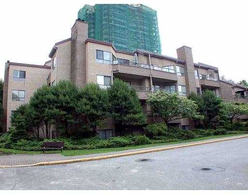 # G11 1750 AUGUSTA AV - Simon Fraser Univer. Apartment/Condo for sale, 1 Bedroom (V566860)