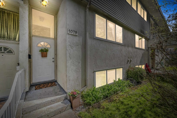 1079 Cecile Drive - College Park PM Townhouse, 3 Bedrooms (R3011182)