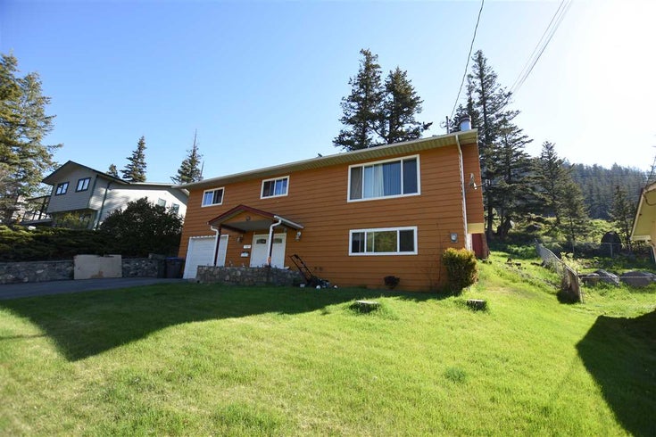 1130 N 12th Avenue - Williams Lake - City HOUSE, 4 Bedrooms (R2483824)