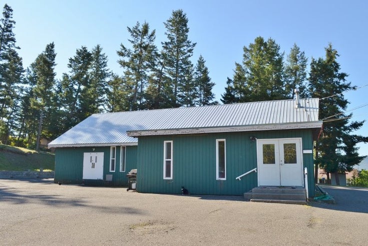 1090 12th Avenue - Williams Lake - City HOUSE, 6 Bedrooms (R2389477)