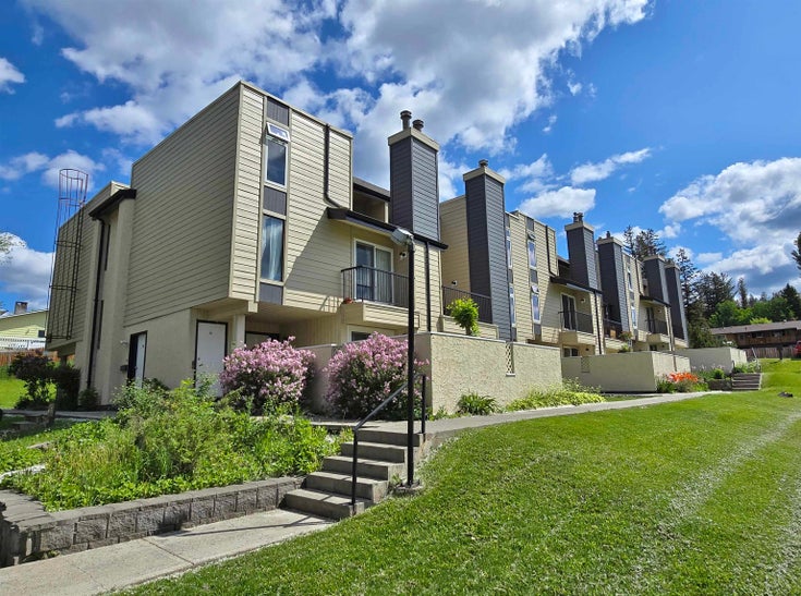 22 800 N 2nd Avenue - Williams Lake - City TWNHS, 2 Bedrooms (R3010673)