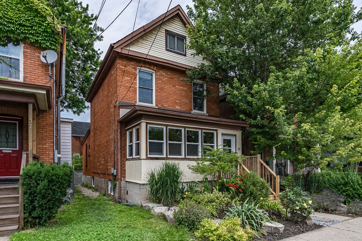 39 Dundas Street - Dundas Single Family, 3 Bedrooms (40620996)