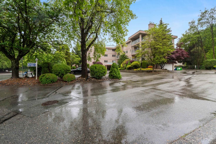 210 - 33110 George Ferguson Way - Central Abbotsford Apartment/Condo for Sale, 2 Bedrooms (R3023756)