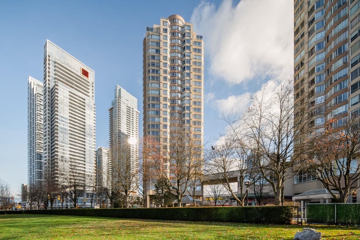 203 6220 MCKAY AVENUE - Metrotown Apartment/Condo, 2 Bedrooms (R2832773)