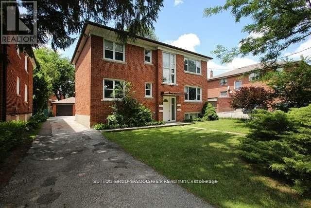 #MAIN FL -134 GRAND AVE Toronto, Ontario - other HOUSE for sale, 2 Bedrooms (W8215522)